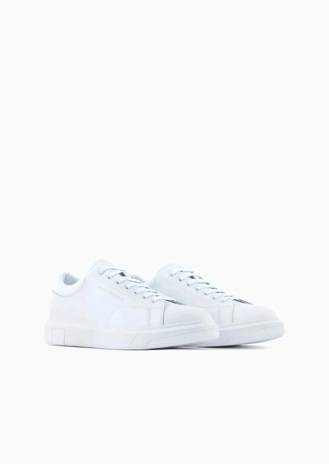     Armani Exchange Sneakers Uomo XUX123 XV534    