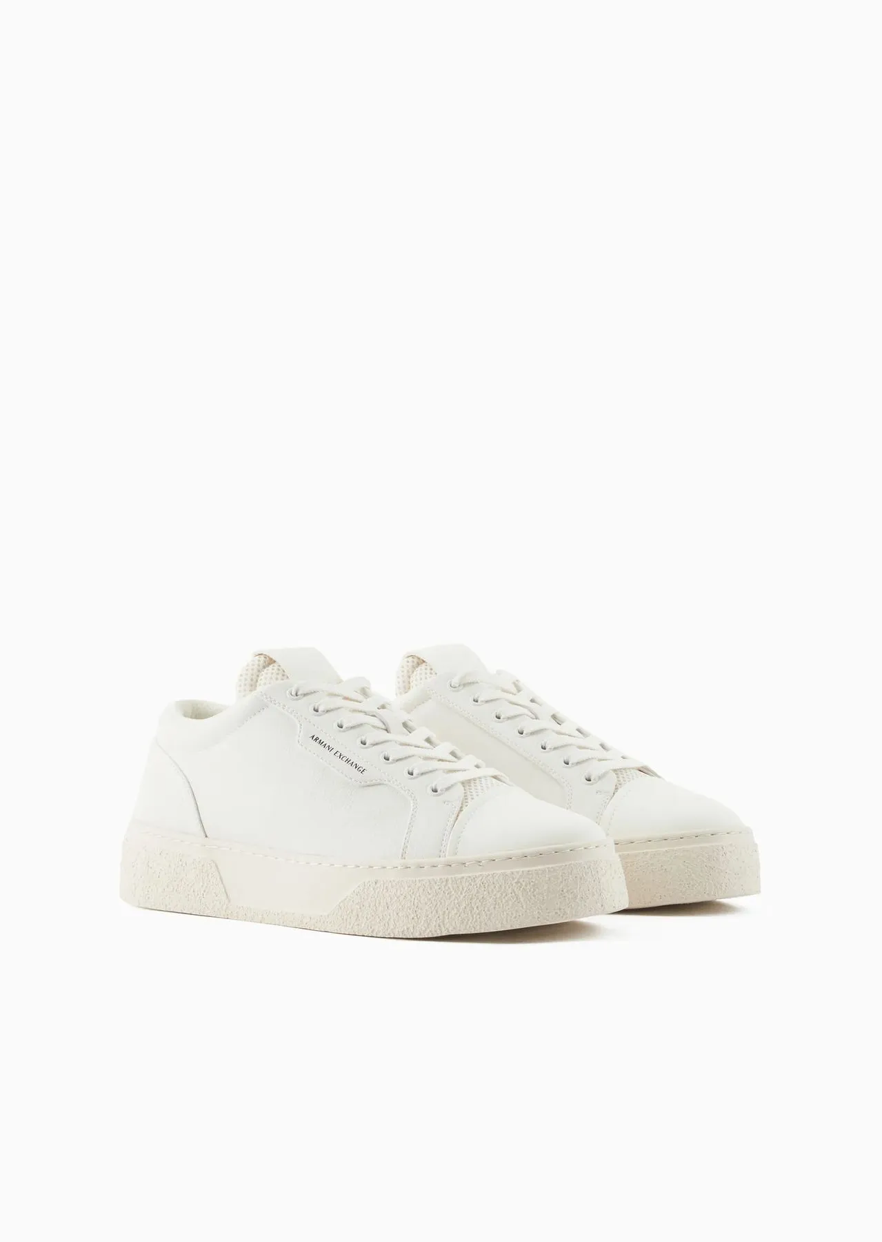     Armani Exchange Sneakers XUX195 XV794    