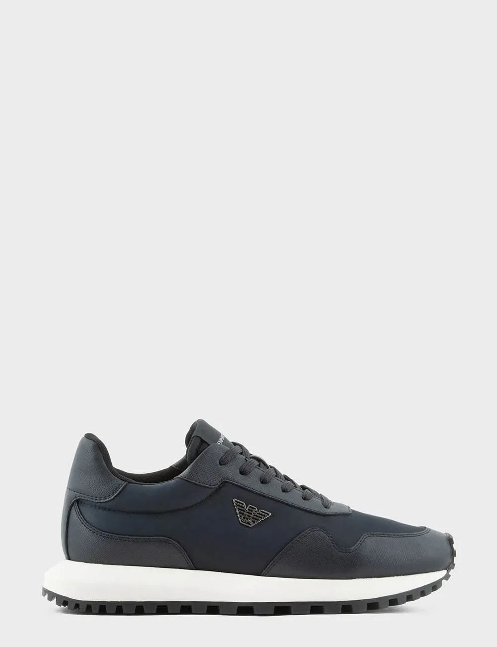 Emporio Armani     Sneakers in Nylon Riciclato con Dettagli in Saffiano rigenerato Sustainability Values Blu