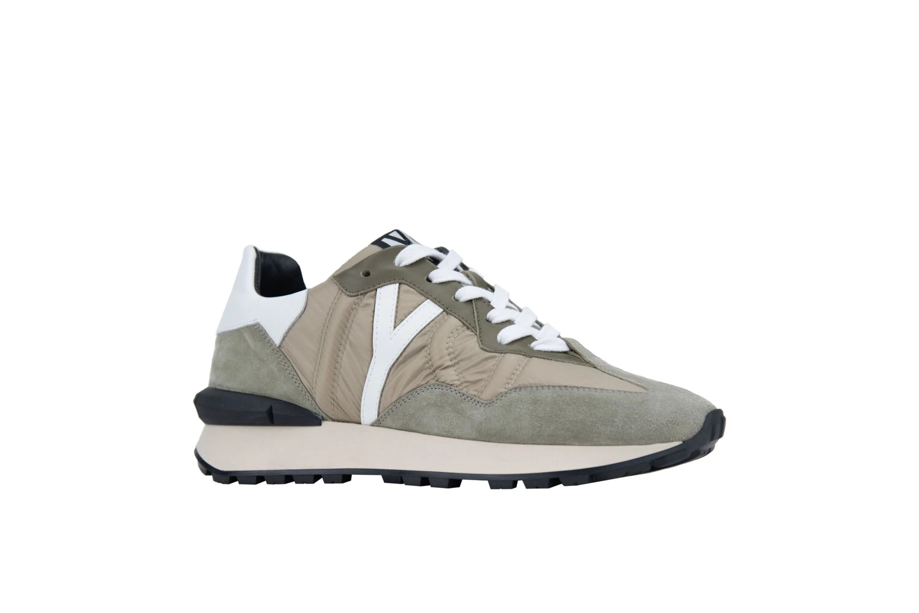 IYSI QRR405 Mintaka Sneakers