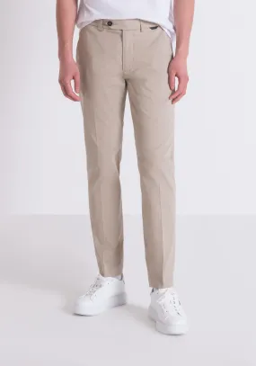 PANTALONI MARK SLIM FIT IN TWILL DI COTONE ELASTICO